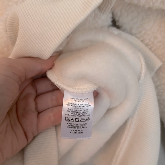 Loft Sherpa Sweater - Picture 4 of 4